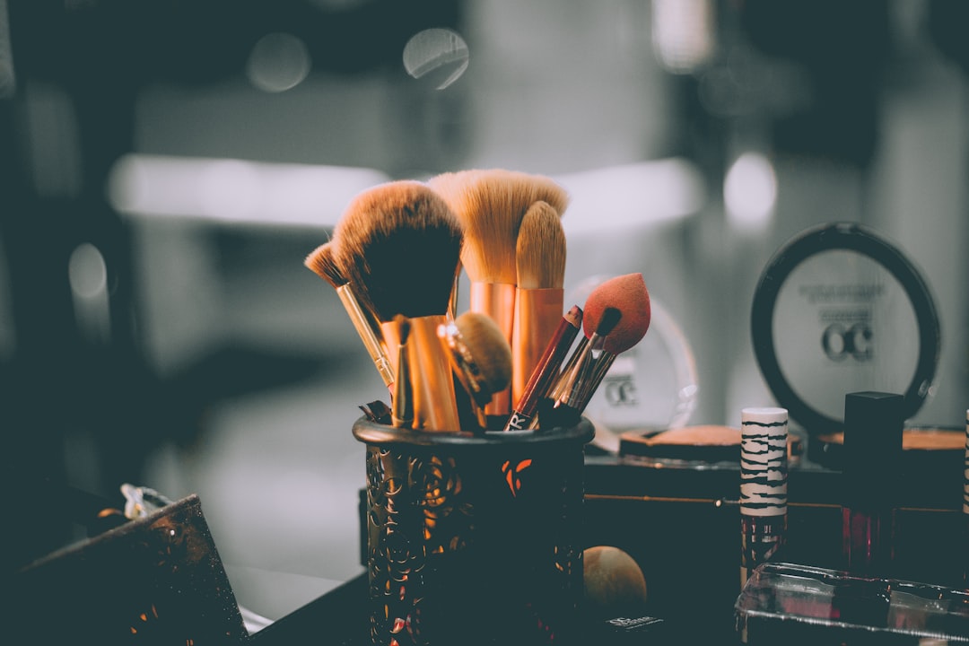 Setting Spray and Powder: Common Uses